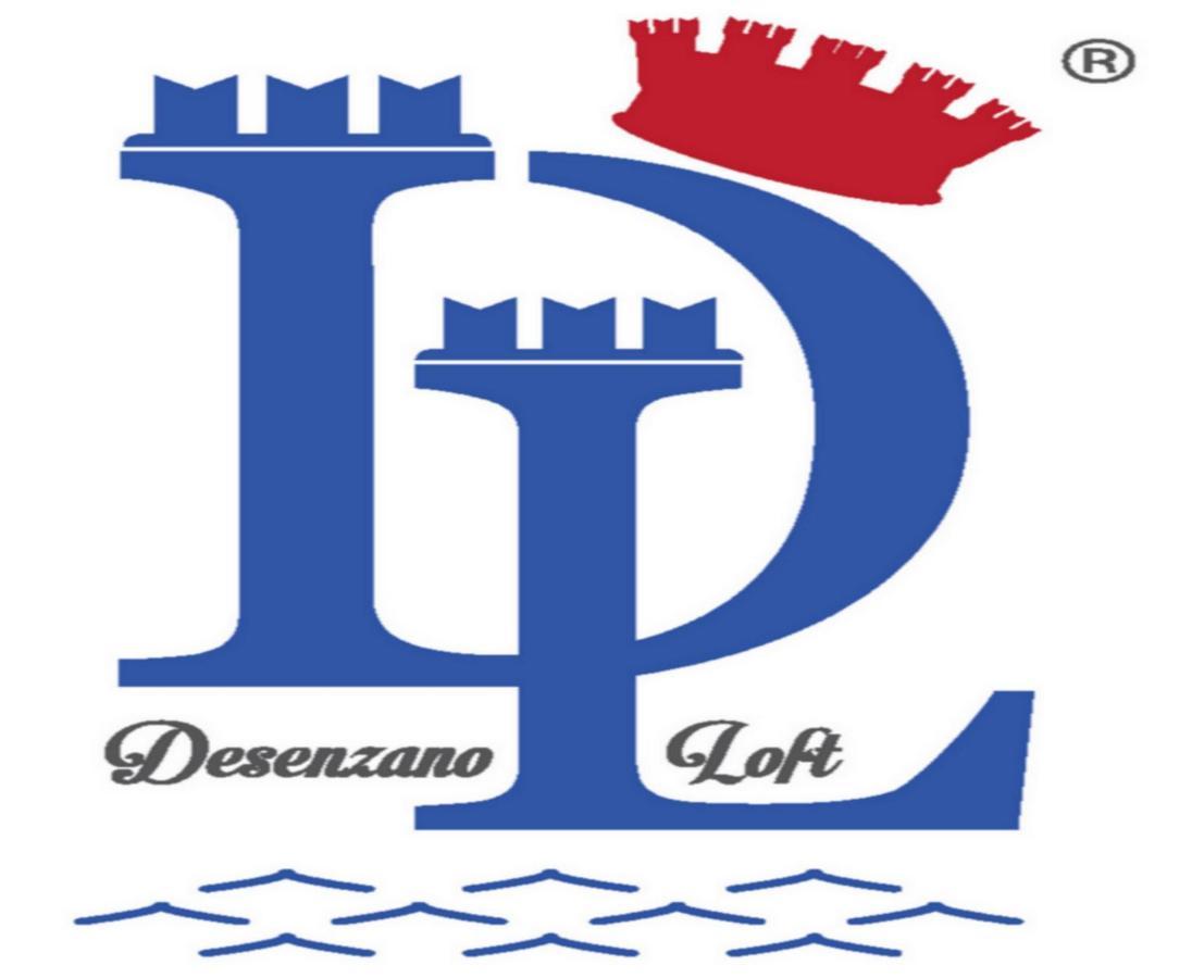 Desenzanoloft Official Partner Marriott Homes & Villas -Penthouse Never Say Never Sirmione Castle View 外观 照片