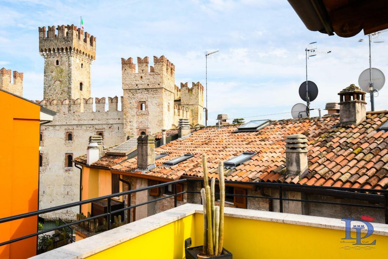 Desenzanoloft Official Partner Marriott Homes & Villas -Penthouse Never Say Never Sirmione Castle View 外观 照片